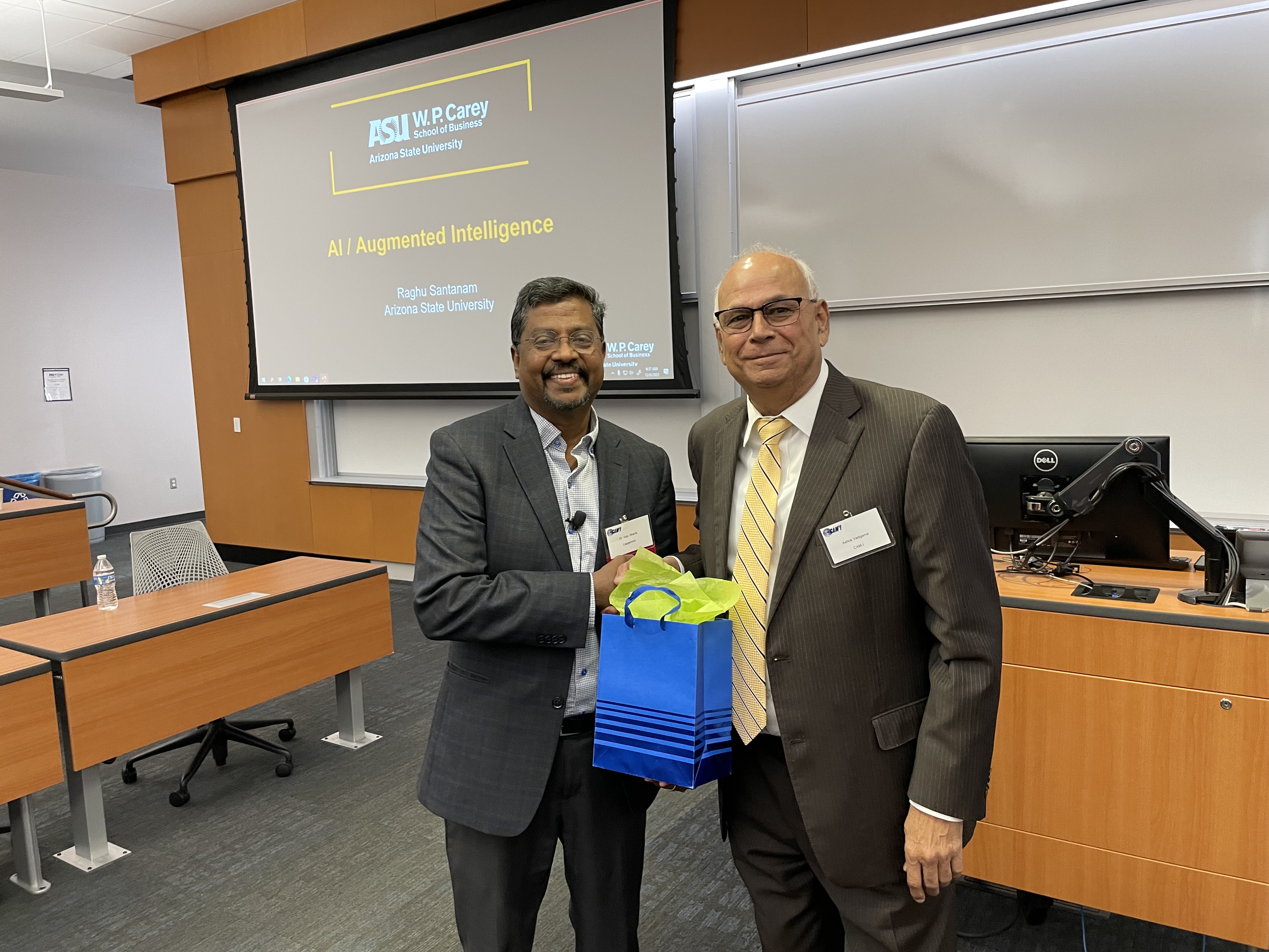 Dr. Saju Skaria thanked by Ashok Vadgama, CAM-I President Dr. Saju Skaria thanked by Ashok Vadgama, CAM-I President